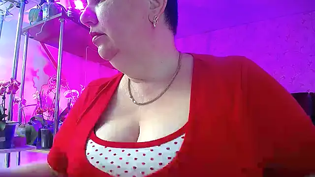  Sweet Woman online show from 23, 3, 2025