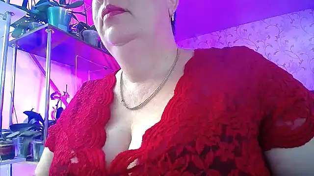  Sweet Woman online show from 10, 9, 2025