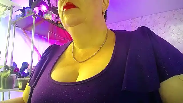  Sweet Woman online show from 4, 7, 2026