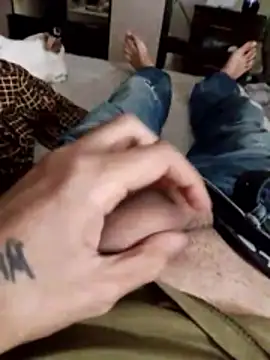 Snapshot of AndreiDts92 chatting on 26, 10, 2025 AndreiDts92 online show from 26, 10, 2025