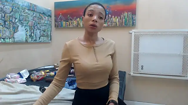 CaramelDelux27 online show from 10, 3, 2025