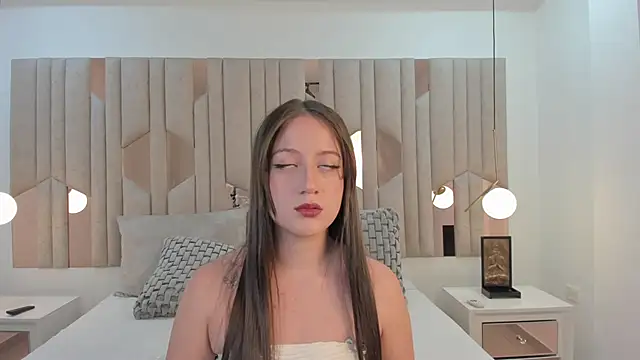 Snapshot of 1m_caro_ chatting on 27, 12, 2024 1m caro  online show from 27, 12, 2024