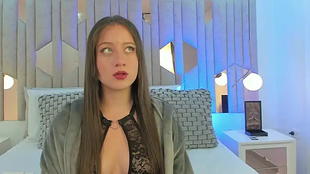 Snapshot of 1m_caro_ chatting on 4, 1, 2025 1m caro  online show from 4, 1, 2025