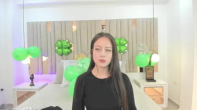 Snapshot of 1m_caro_ chatting on 18, 3, 2025 1m caro  online show from 18, 3, 2025