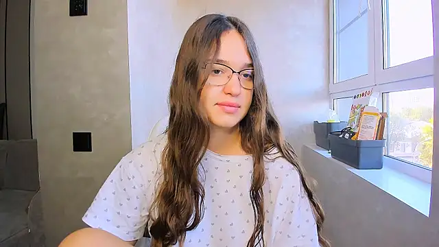 Snapshot of fancy_bunny chatting on 1, 10, 2025 fancy bunny online show from 1, 10, 2025