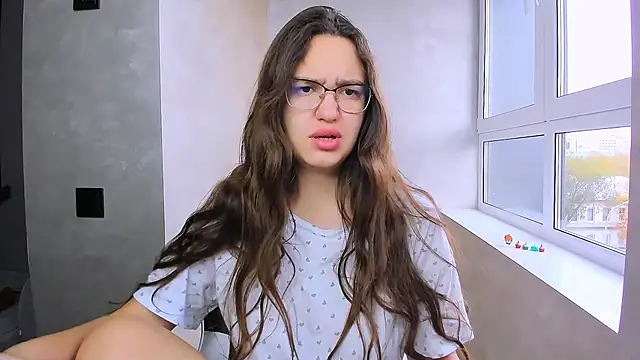 Snapshot of fancy_bunny chatting on 16, 10, 2025 fancy bunny online show from 16, 10, 2025