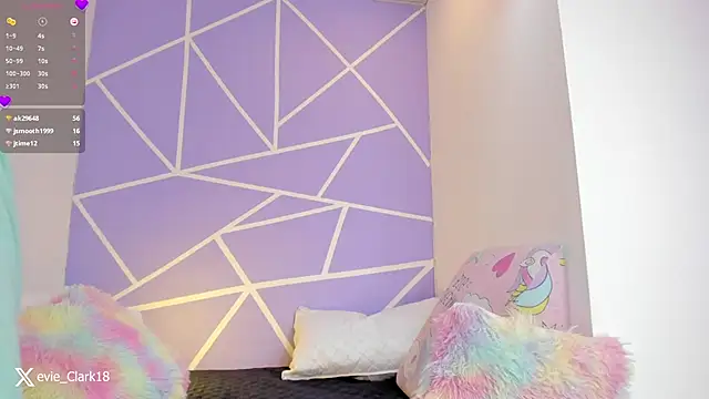 Evie Clark online show from 9, 12, 2024