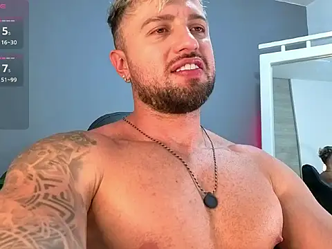 OwenMaximus814 online show from 31, 3, 2026