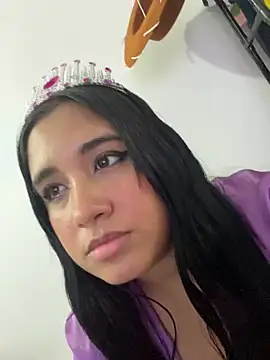Snapshot of melyescobar chatting on 4, 1, 2025 melyescobar online show from 4, 1, 2025