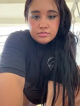 Snapshot of melyescobar chatting on 21, 2, 2025 melyescobar online show from 21, 2, 2025