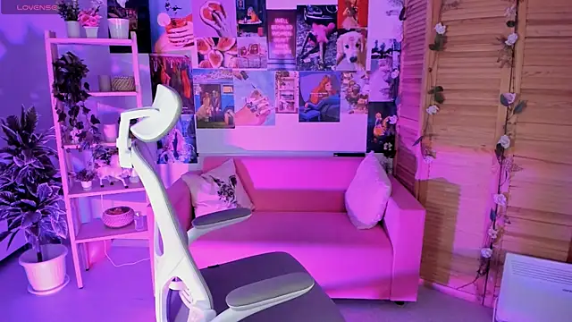 Snapshot of LadyIzabel chatting on 17, 1, 2025 LadyIzabel online show from 17, 1, 2025