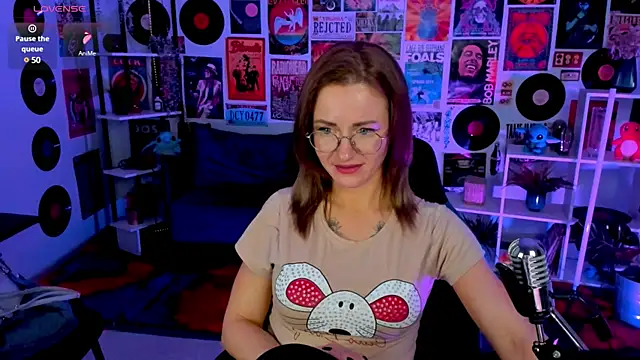Snapshot of LadyIzabel chatting on 3, 3, 2025 LadyIzabel online show from 3, 3, 2025