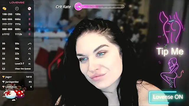 Snapshot of kira_gold__ chatting on 5, 1, 2025 kira gold online show from 5, 1, 2025