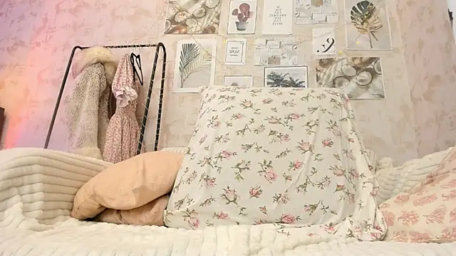 Snapshot of Luafy_Toddy chatting on 14, 10, 2025 Luafy Toddy online show from 14, 10, 2025