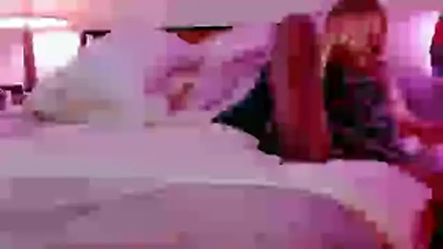 NinasNylonz online show from 11, 10, 2025