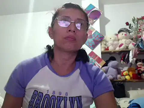 Snapshot of sexy_mary_69 chatting on 3, 1, 2025 sexy mary 69 online show from 3, 1, 2025