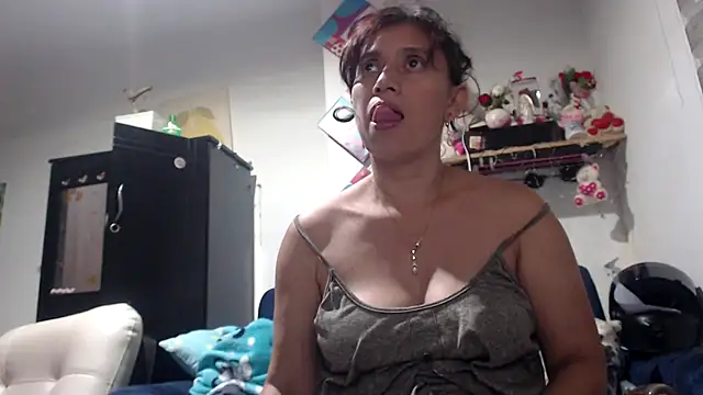 sexy mary 69 online show from 12, 11, 2025