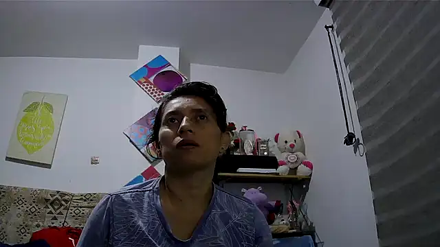 Snapshot of sexy_mary_69 chatting on 18, 3, 2026 sexy mary 69 online show from 18, 3, 2026