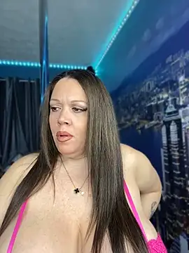 curvyfunlover online show from 5, 5, 2026