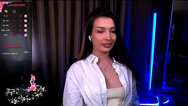 Laura Bess online show from 6, 5, 2026