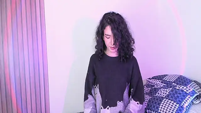 Snapshot of Angellike_doll chatting on 9, 5, 2026 Angellike doll online show from 9, 5, 2026