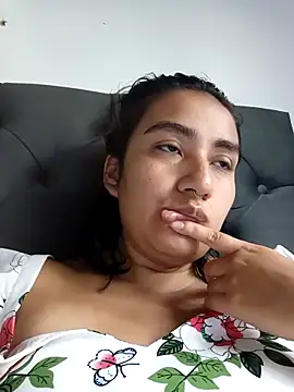 Hellen Alex online show from 4, 12, 2024