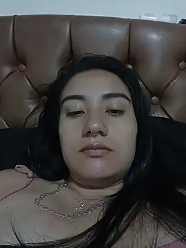 Hellen Alex online show from 5, 3, 2026