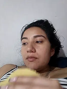 Hellen Alex online show from 30, 4, 2026