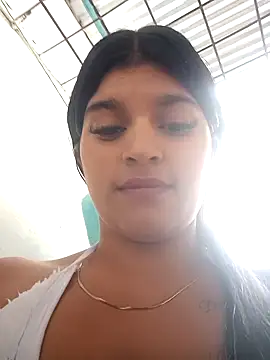 Snapshot of naughty-girl01 chatting on 21, 12, 2024 naughty-girl01 online show from 21, 12, 2024