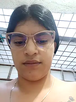 Snapshot of naughty-girl01 chatting on 30, 1, 2025 naughty-girl01 online show from 30, 1, 2025