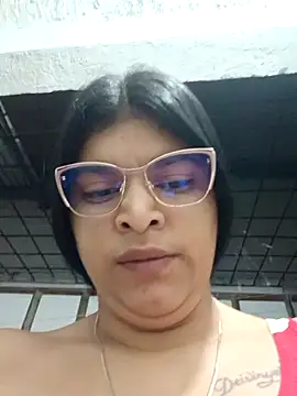 Snapshot of naughty-girl01 chatting on 4, 2, 2025 naughty-girl01 online show from 4, 2, 2025