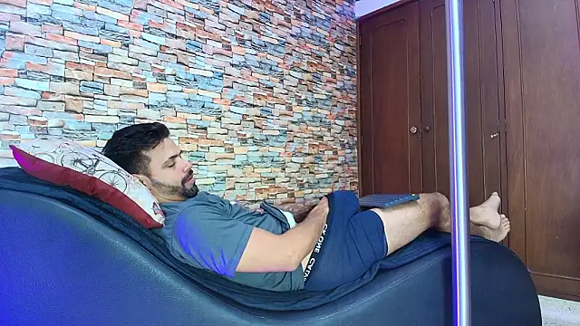 max ashley mds online show from 20, 2, 2026