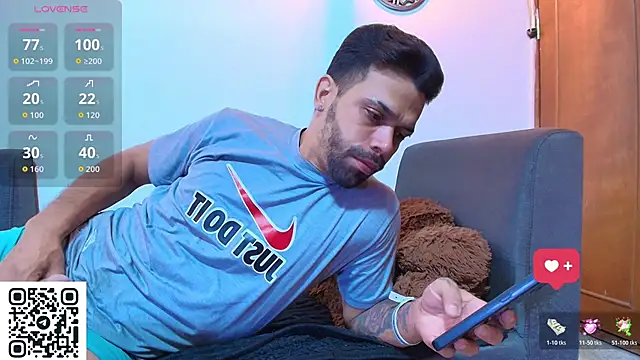 Snapshot of max_ashley_mds chatting on 28, 6, 2026 max ashley mds online show from 28, 6, 2026