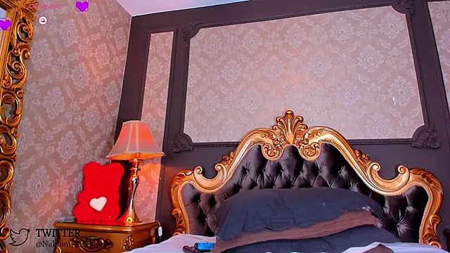 NahomiAcosta online show from 17, 1, 2025