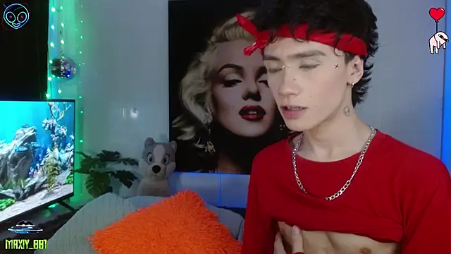 maxiy 001 online show from 31, 5, 2026