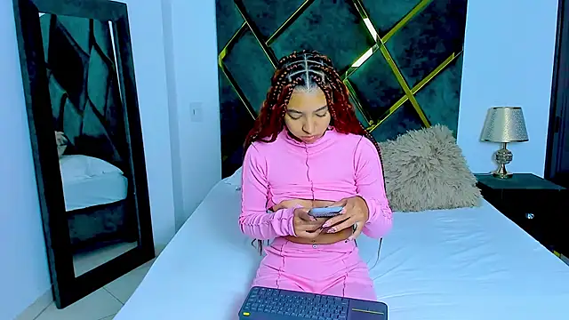 Snapshot of Criss_Ariana chatting on 18, 1, 2025 Criss Ariana online show from 18, 1, 2025