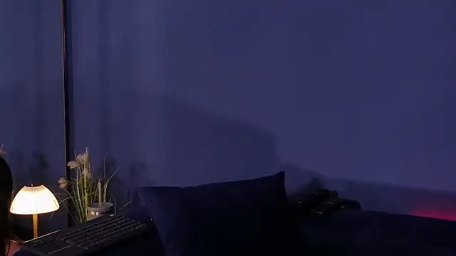 Olivia Collins1 online show from 21, 2, 2026