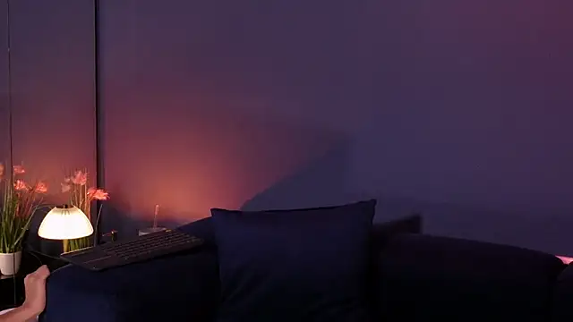 Olivia Collins1 online show from 12, 3, 2026