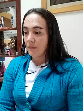 Snapshot of skayhot_ chatting on 15, 9, 2025 skayhot  online show from 15, 9, 2025