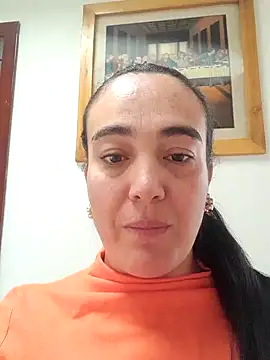 Snapshot of skayhot_ chatting on 27, 9, 2025 skayhot  online show from 27, 9, 2025