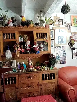 Snapshot of skayhot_ chatting on 17, 12, 2025 skayhot online show from 17, 12, 2025