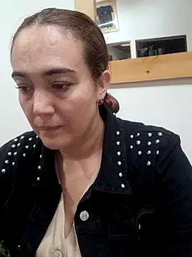 Snapshot of skayhot_ chatting on 9, 2, 2026 skayhot online show from 9, 2, 2026