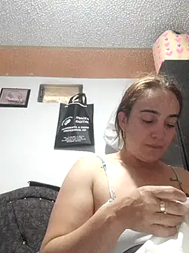 Snapshot of skayhot_ chatting on 14, 6, 2026 skayhot online show from 14, 6, 2026