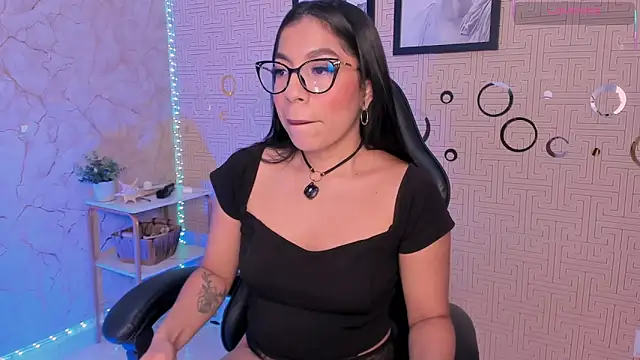 Mia Gothzx online show from 29, 4, 2026