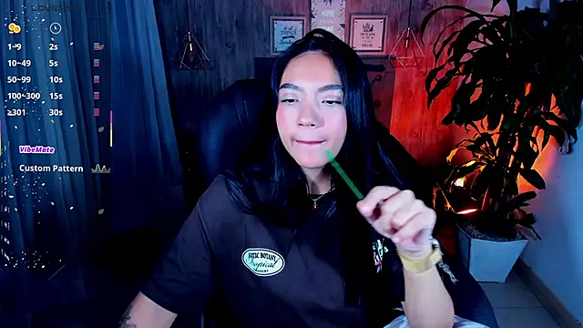 miichael black online show from 5, 11, 2025