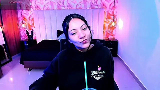 Snapshot of miichael_black chatting on 14, 3, 2026 miichael black online show from 14, 3, 2026