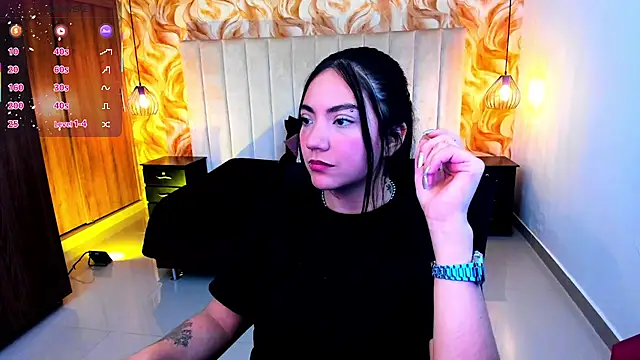 Snapshot of miichael_black chatting on 23, 4, 2026 miichael black online show from 23, 4, 2026