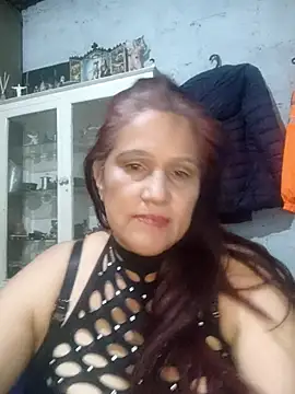 Edged Hot69 online show from 9, 11, 2025