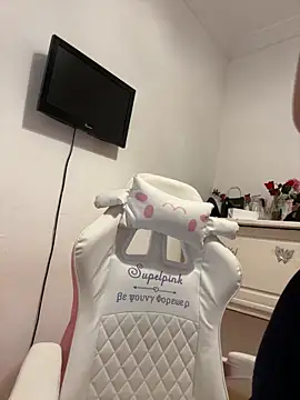 Hot malak online show from 14, 3, 2025