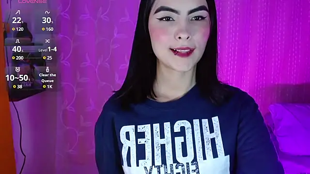 victoria-henaoo online show from 24, 2, 2025